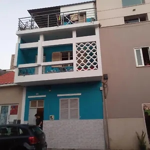 Intheheartofpraia Frühstückspension